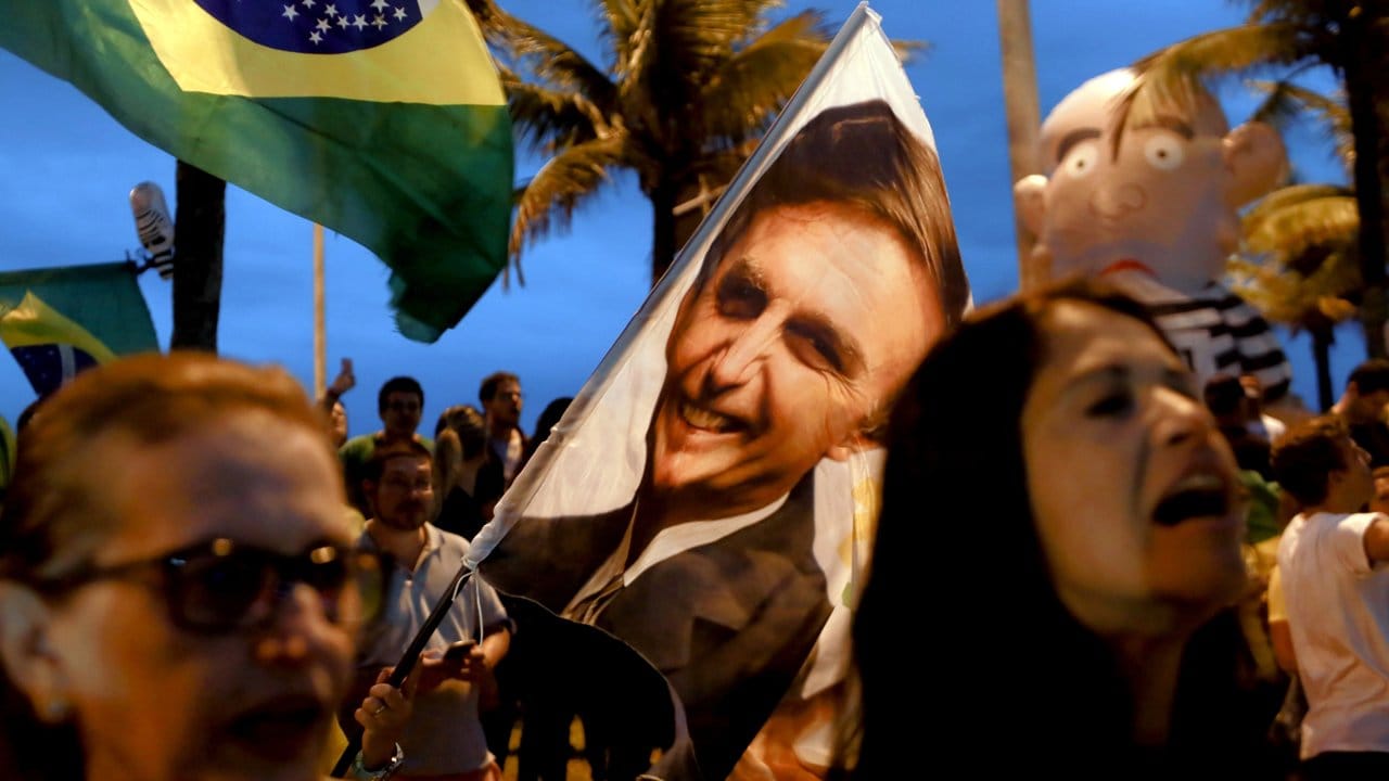 Unterstützer des rechtspopulistischen Kandidaten bei der Präsidentenwahl, Jair Bolsonaro.