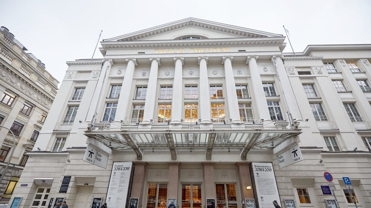 Mit einer Festwoche feiert das Thalia Theater seinen 175. Mit einer Festwoche feiert das Thalia Theater seinen 175.