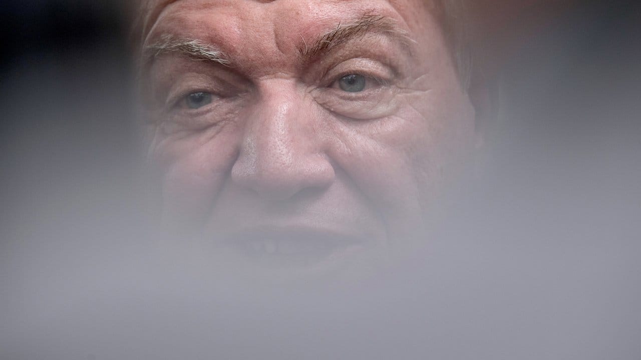Der hessische Ministerpräsident Volker Bouffier (CDU). Der hessische Ministerpräsident Volker Bouffier (CDU).