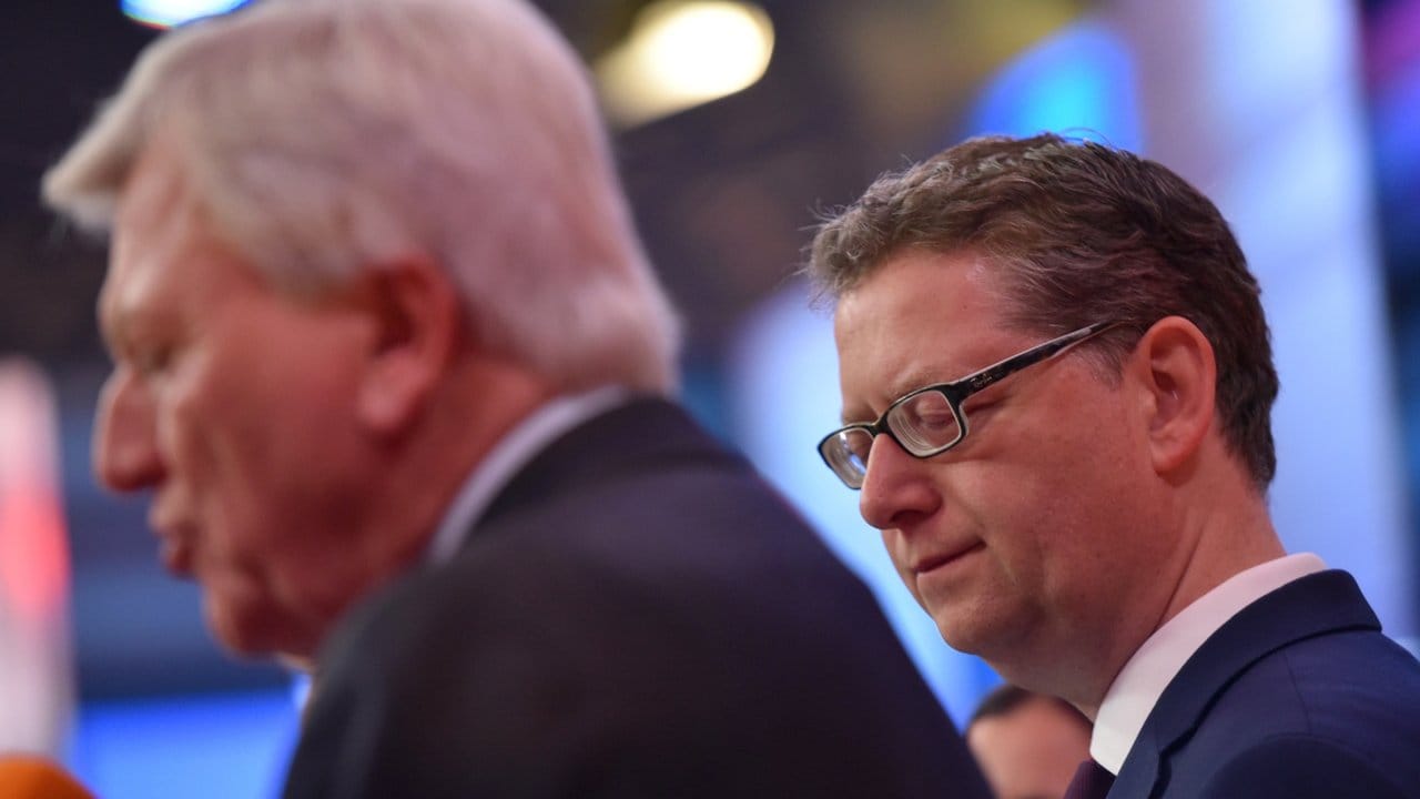 Die Spitzenkandidaten der Parteien SPD und CDU, Thorsten Schäfer-Gümbel und Volker Bouffier. Die Spitzenkandidaten der Parteien SPD und CDU, Thorsten Schäfer-Gümbel und Volker Bouffier.