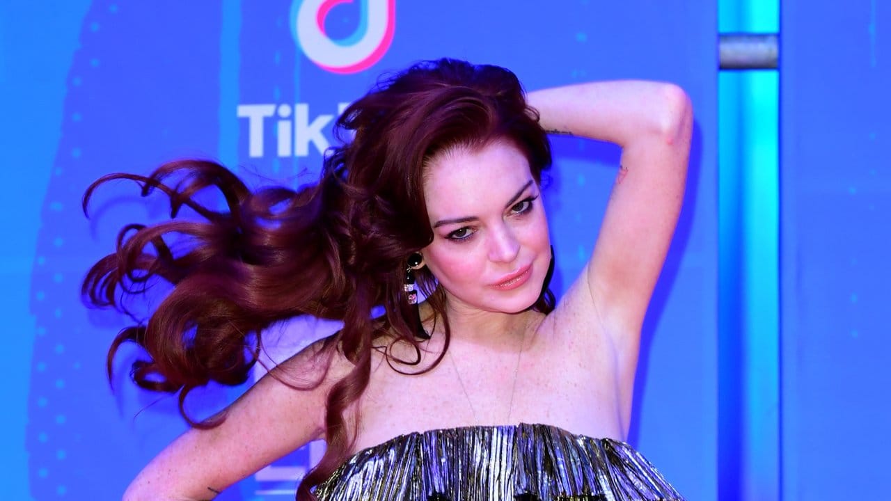 Schauspielerin Lindsay Lohan bei den MTV Europe Music Awards 2018 in Bilbao. Schauspielerin Lindsay Lohan bei den MTV Europe Music Awards 2018 in Bilbao.