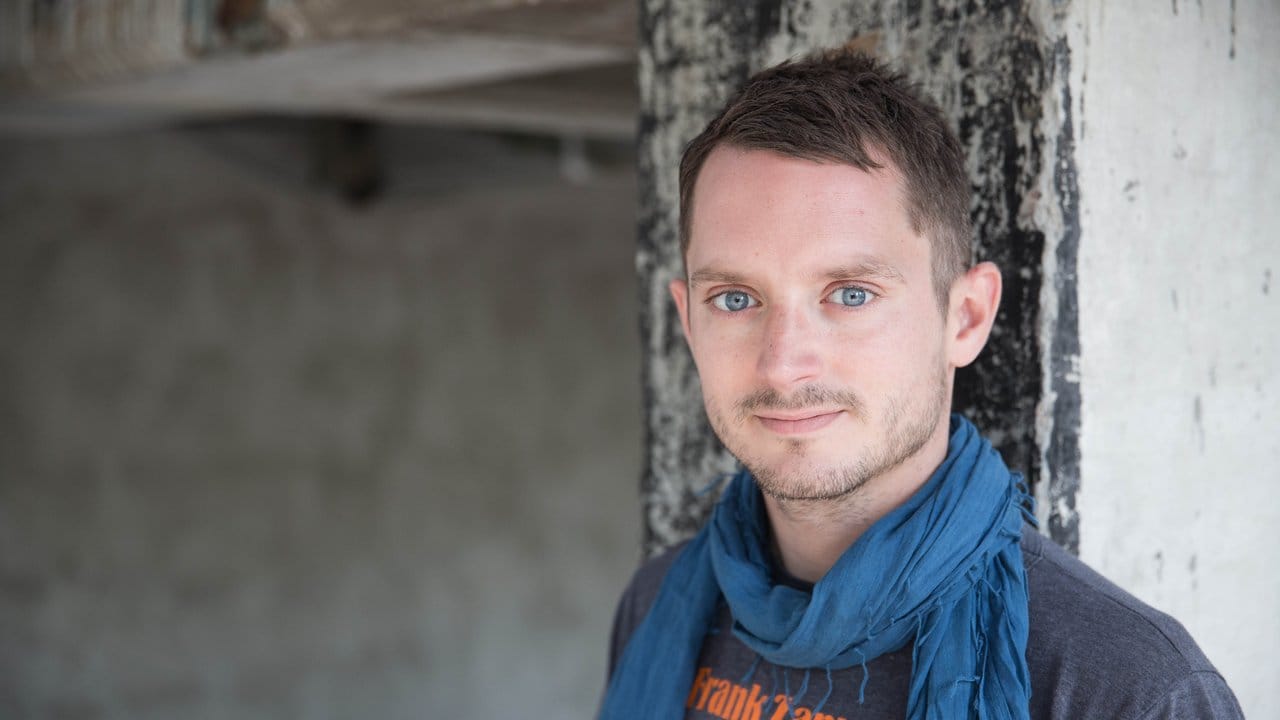 Der US-Schauspieler Elijah Wood gratulierte der demokratischen Politikerin Alexandria Ocasio-Cortez auf Twitter zu ihrem Wahlsieg in New York.