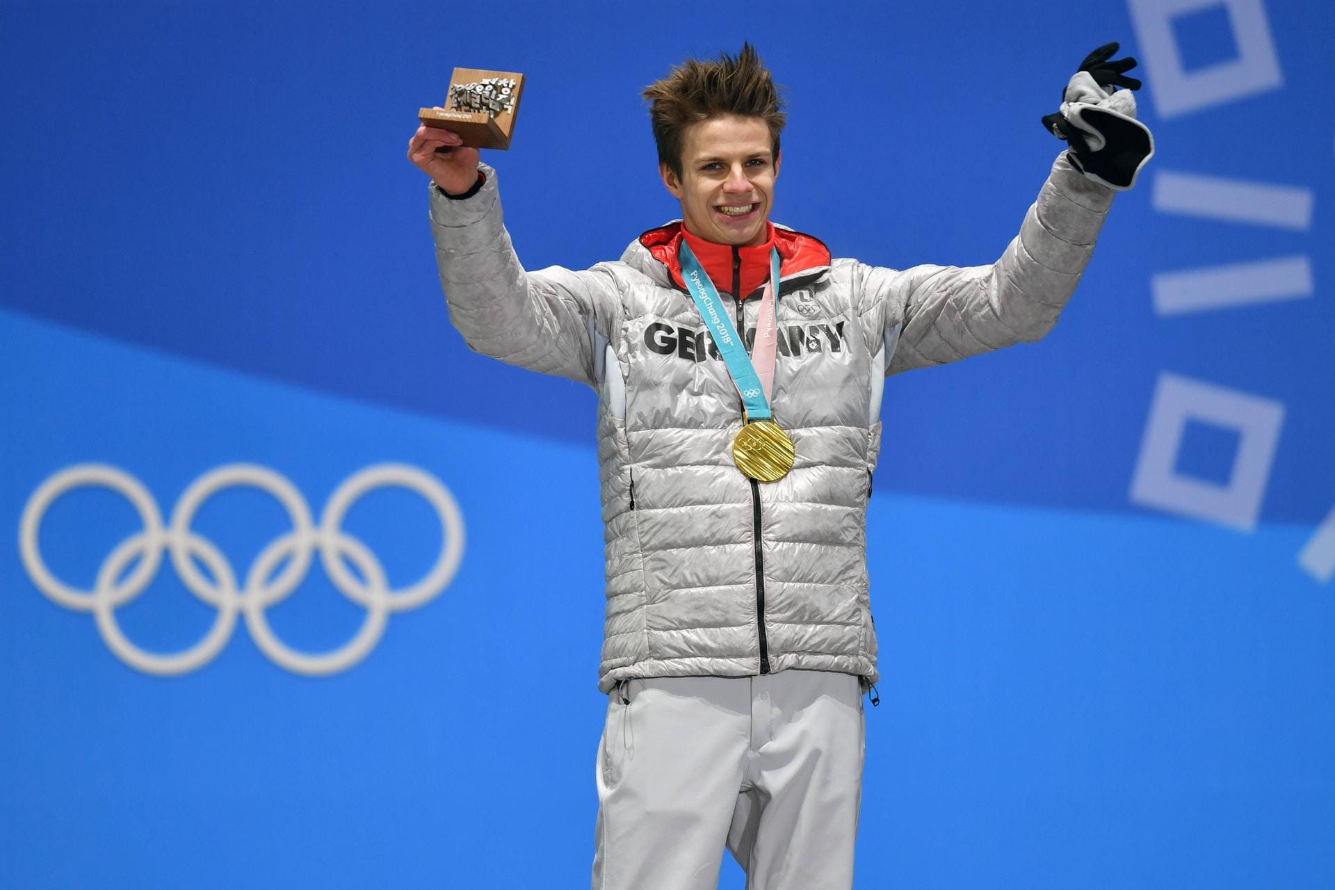 Andreas Wellinger holte bei den Olympischen Spielen in Pyeongchang den Titel von der Normalschanze und zwei Silbermedaillen. Im Gesamtweltcup wurde er Sechster. Findet er zu seiner Bestform, gehört er zu den Favoriten im Kampf um die Gesamtwertung.