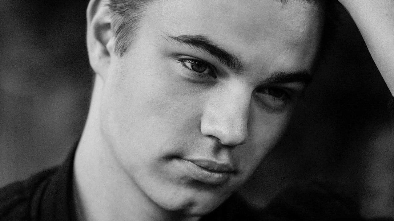 Linus Bruhn. Linus Bruhn.