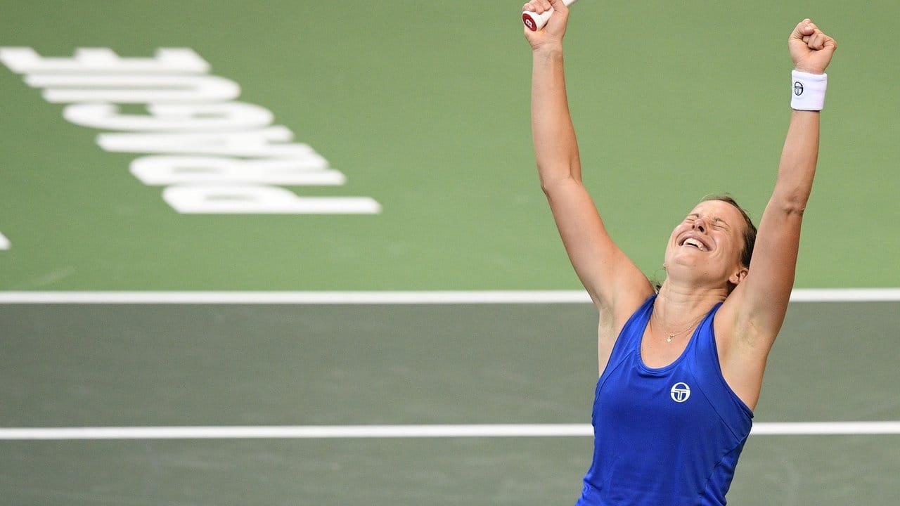 Barbora Strycova hat Tschechien mit 1:0 in Führung gebracht. Barbora Strycova hat Tschechien mit 1:0 in Führung gebracht.