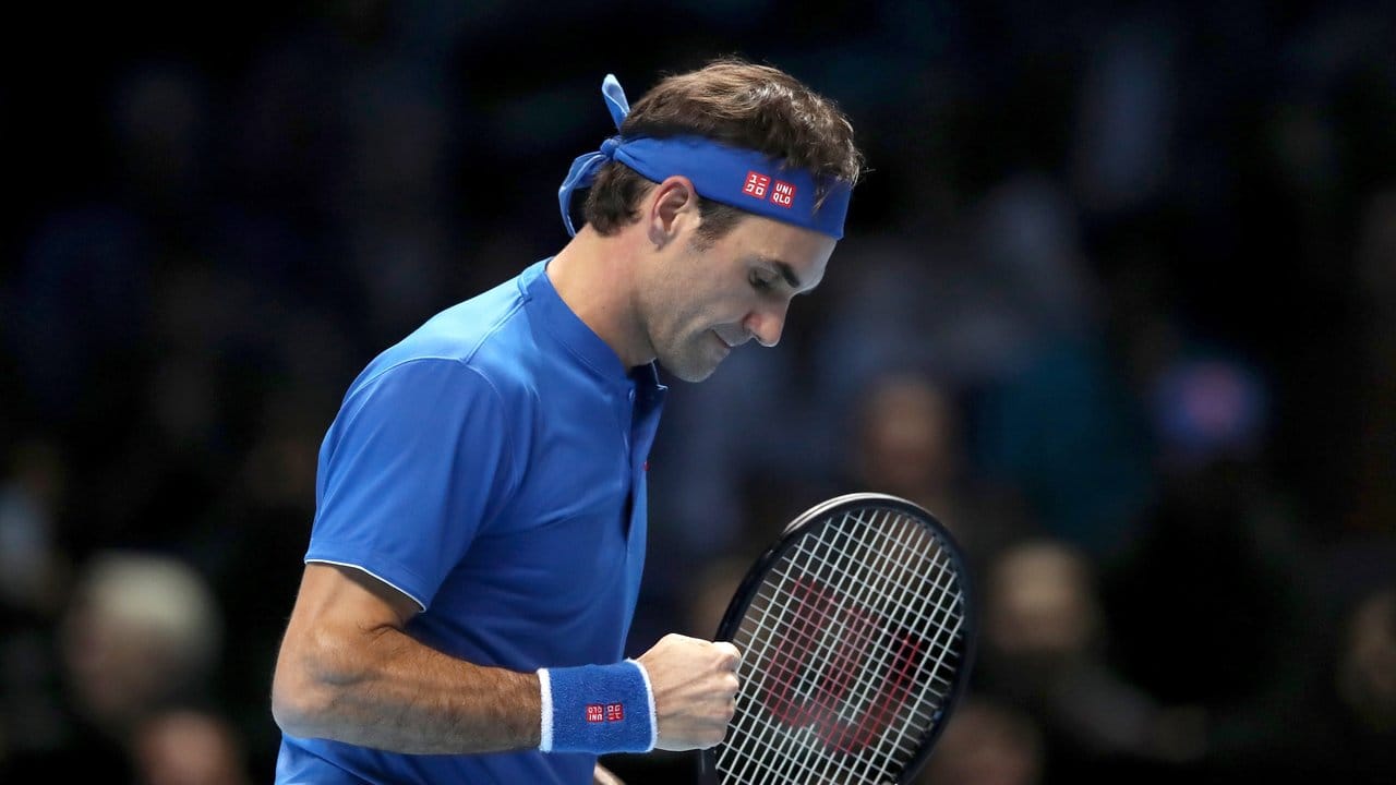 Roger Federer hat sich klar gegen Dominic Thiem durchgesetzt.