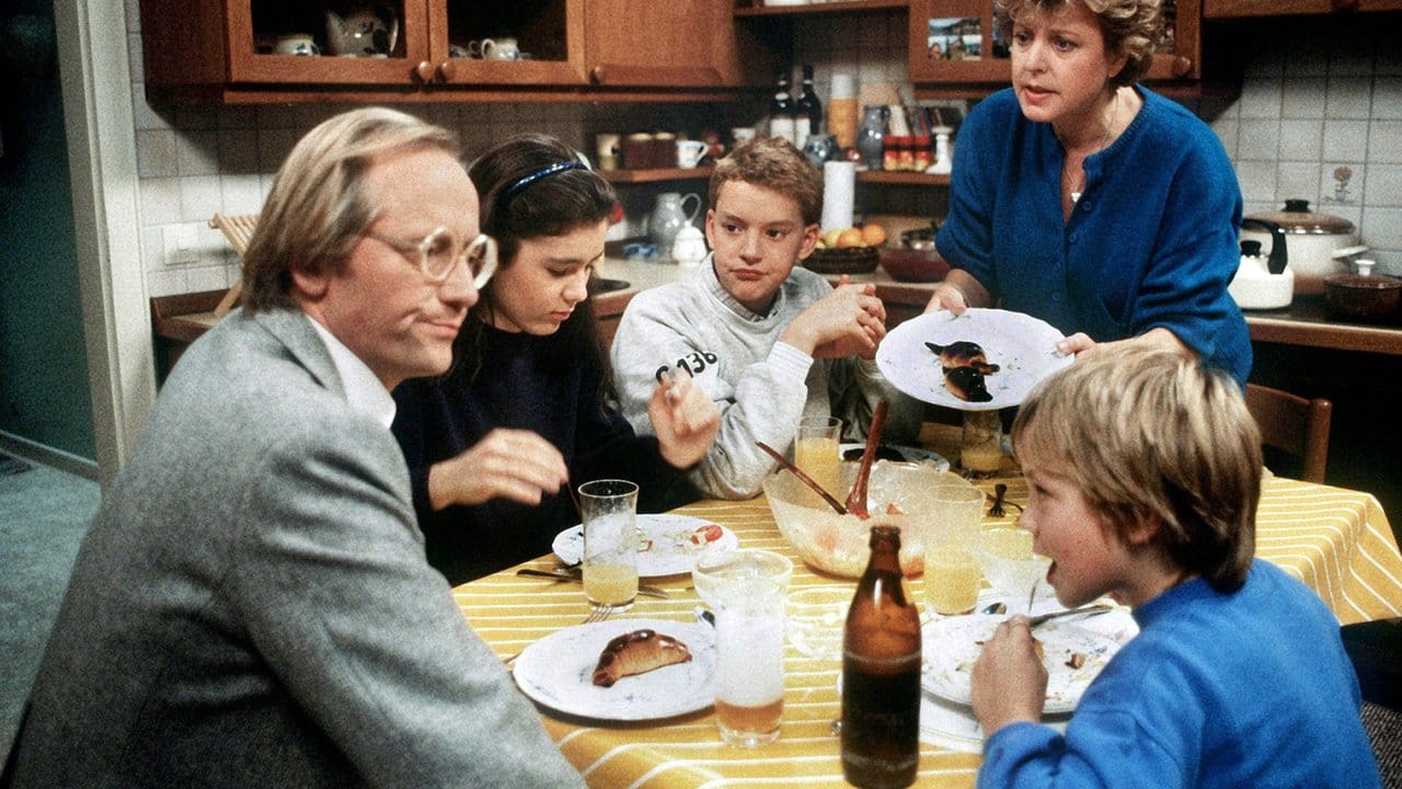 Ein Bild aus frühen "Lindenstraßen"-Tagen: Familie Beimer im Jahr 1986. Ein Bild aus frühen "Lindenstraßen"-Tagen: Familie Beimer im Jahr 1986.