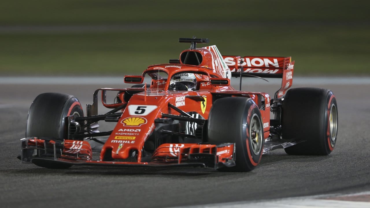 "Wir müssen uns jedes Detail anschauen und als Gruppe gestärkt nächstes Jahr zurückkommen", sagte Sebastian Vettel.