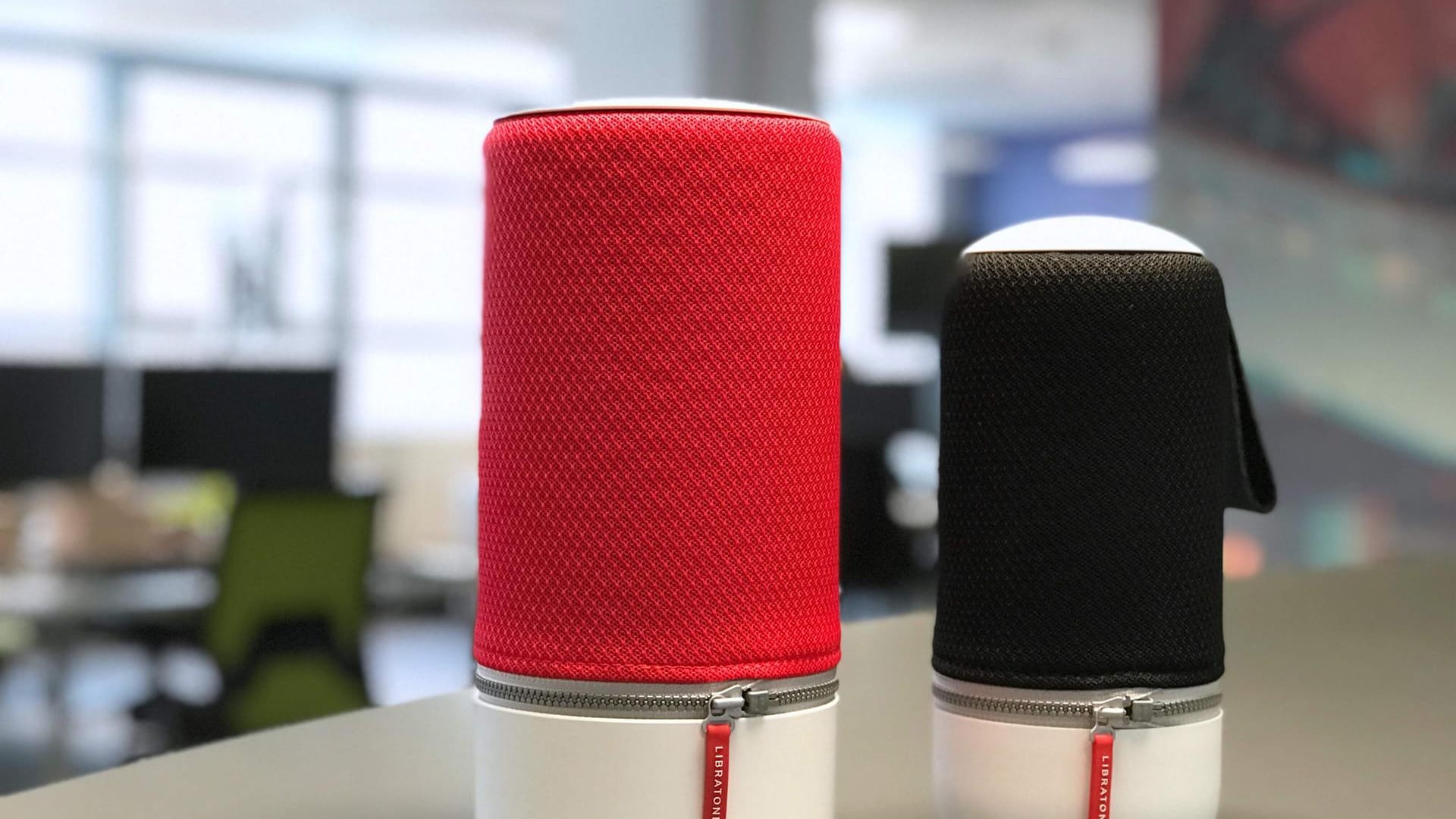 Libratone hat seinen neuen Zipp 2 und Zipp 2 Mini nach Deutschland gebracht. Man kann die Bluetooth-Lautsprecher unter anderem bei Amazon bestellen.