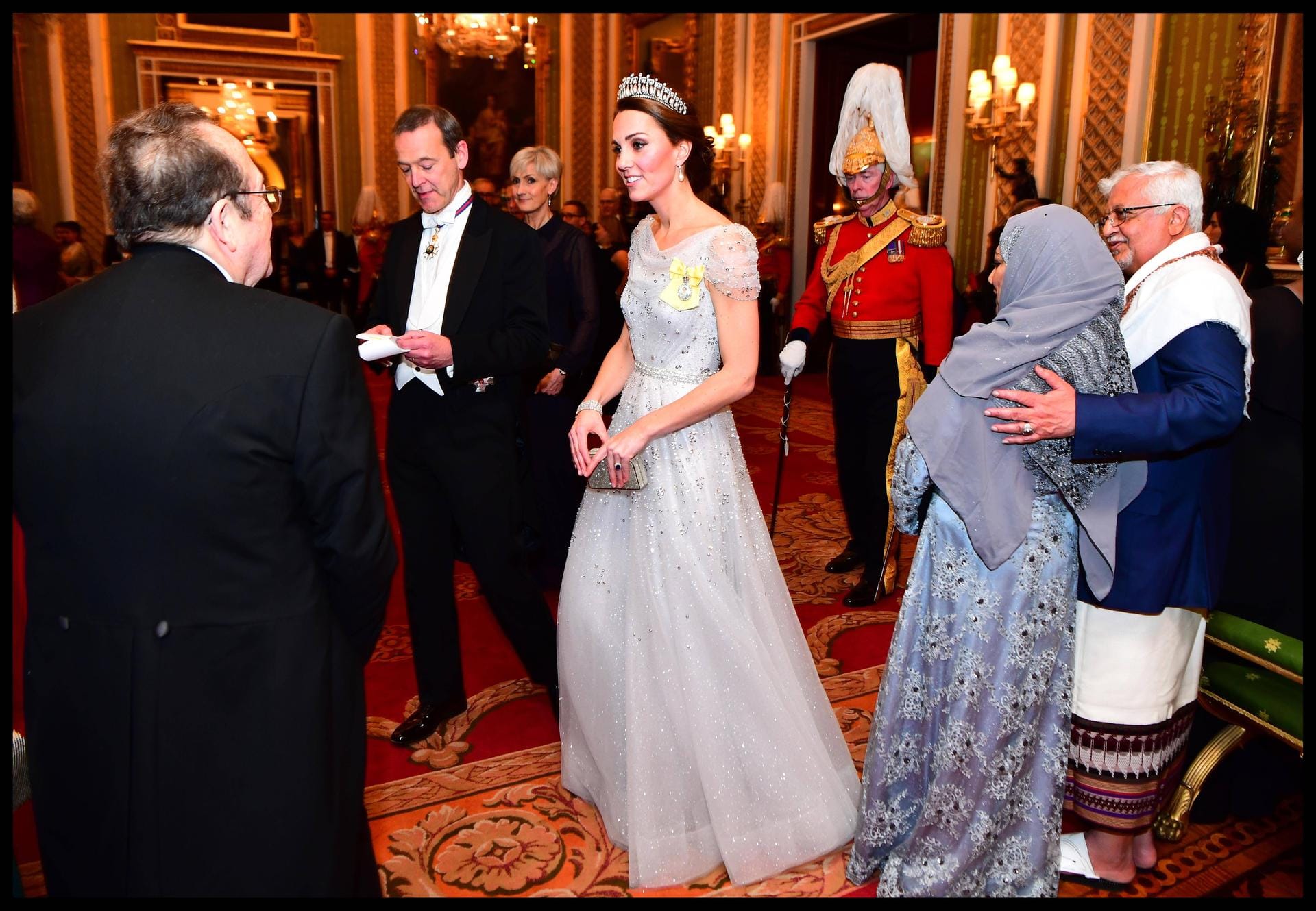 Wie aus dem Märchen: Herzogin Kate wählte für den Anlass ein Kleid von Jenny Packham.