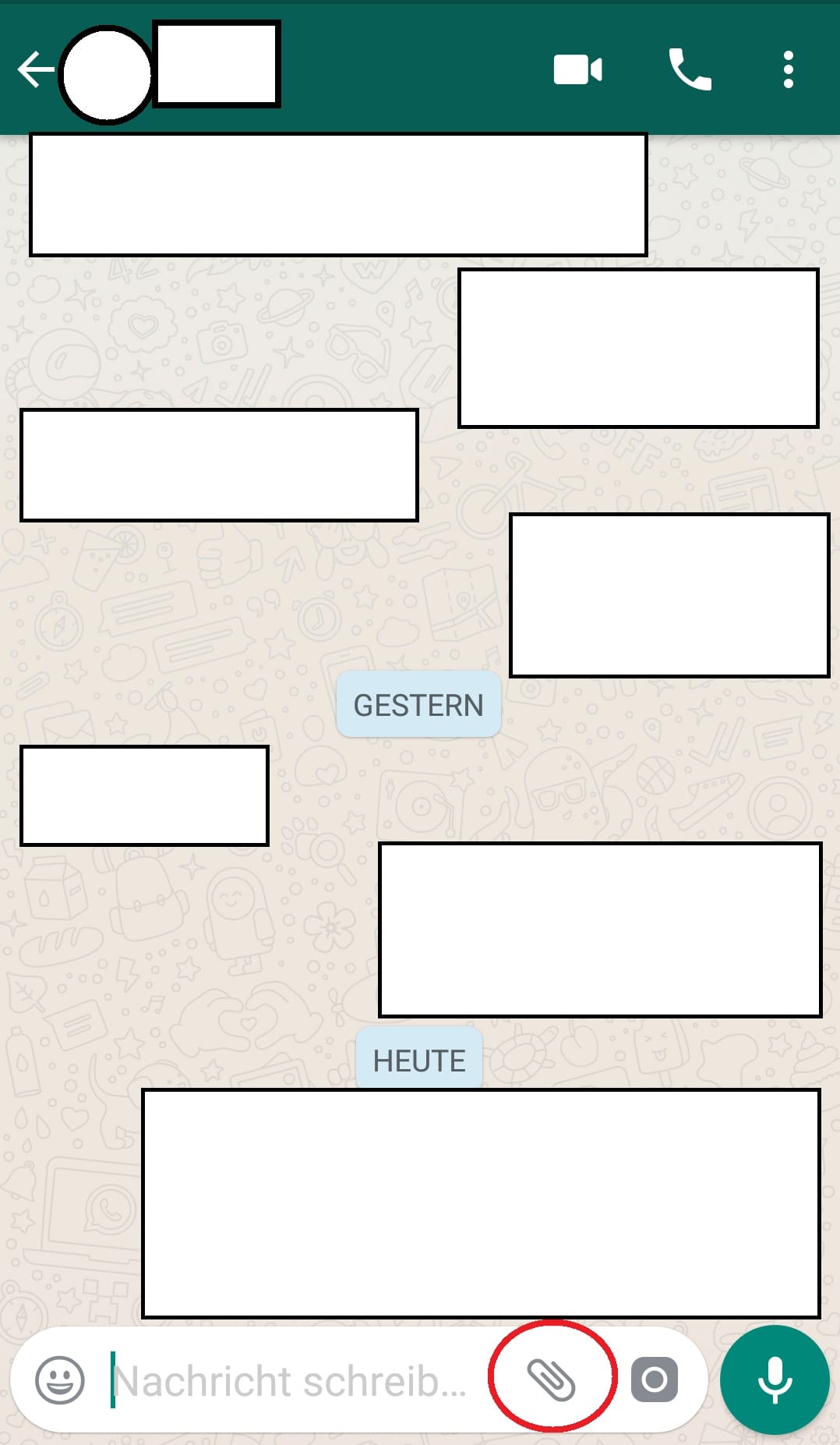 Tipp 2: Wenn Sie mit einem Nutzer den Standort teilen wollen, klicken Sie im Chat unten auf das Büroklammersymbol.