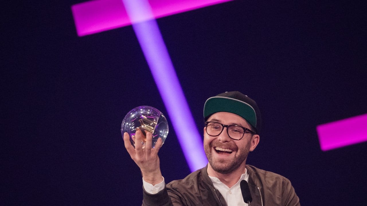 Mark Forster eilt von Erfolg zu Erfolg. Mark Forster eilt von Erfolg zu Erfolg.