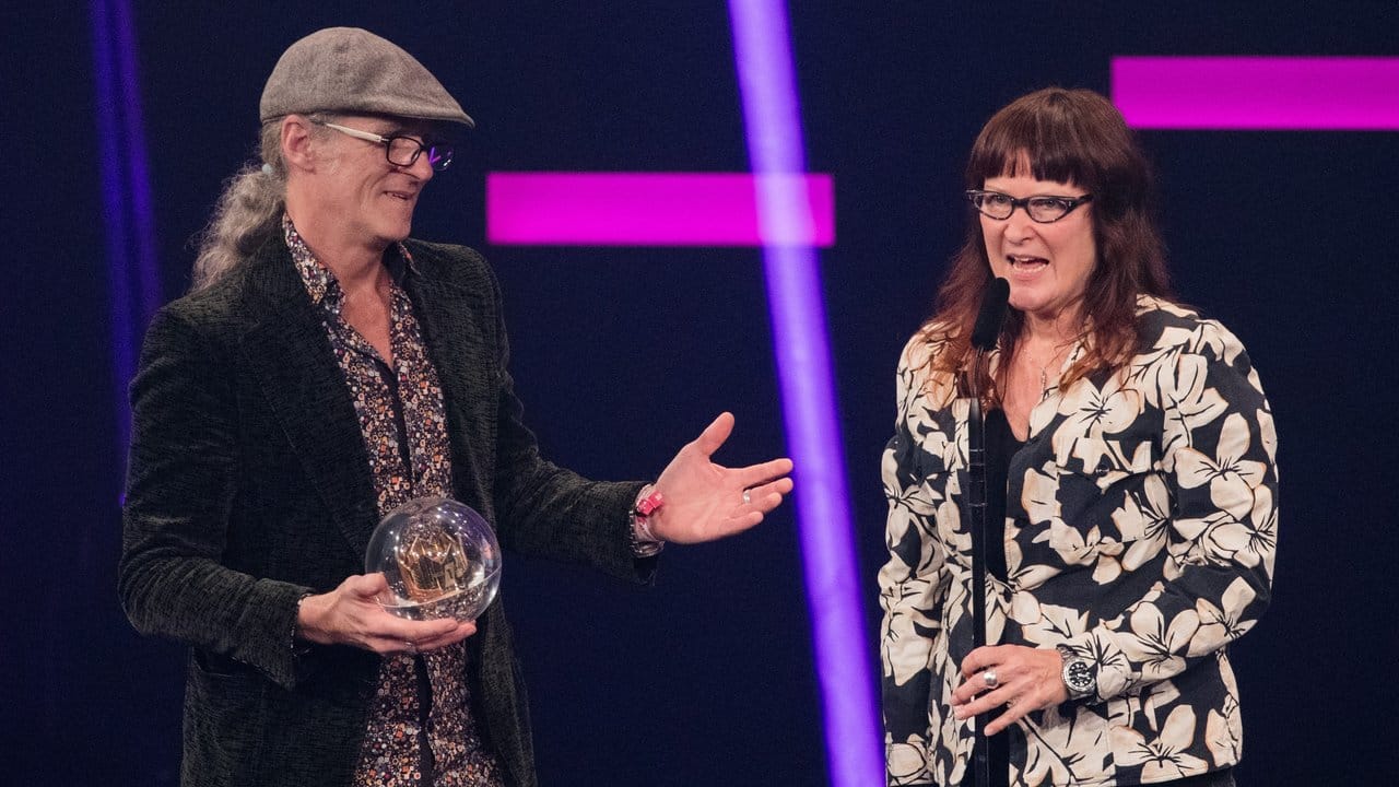 Birgit und Horst Lohmeyer veranstalten das Musikfest "Jamel rockt den Förster" - und bekamen den meisten Applaus. Birgit und Horst Lohmeyer veranstalten das Musikfest "Jamel rockt den Förster" - und bekamen den meisten Applaus.