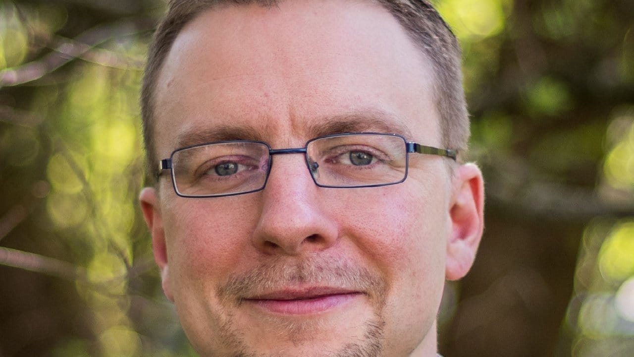 Michael Cugialy arbeitet als Diplom-Psychologe bei der Zentraleinheit Studienberatung und Psychologische Beratung der FU Berlin. Michael Cugialy arbeitet als Diplom-Psychologe bei der Zentraleinheit Studienberatung und Psychologische Beratung der FU Berlin.
