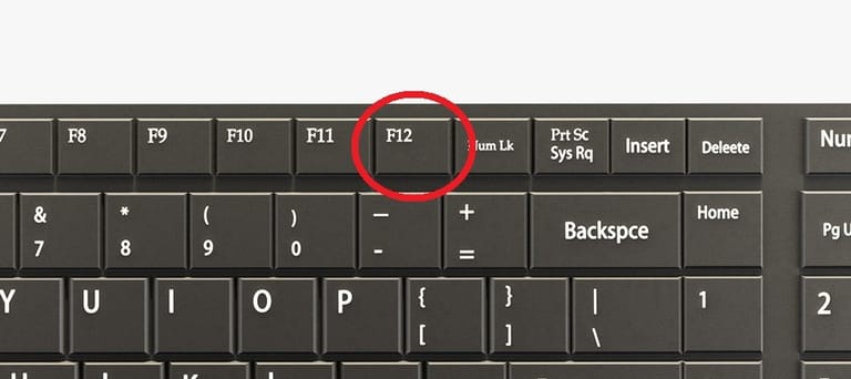 Ein Klick auf F12 in Browsern wie Firefox und Chrome startet die Entwicklerumgebung. Drücken Sie erneut auf F12, um das Fenster zu schließen.