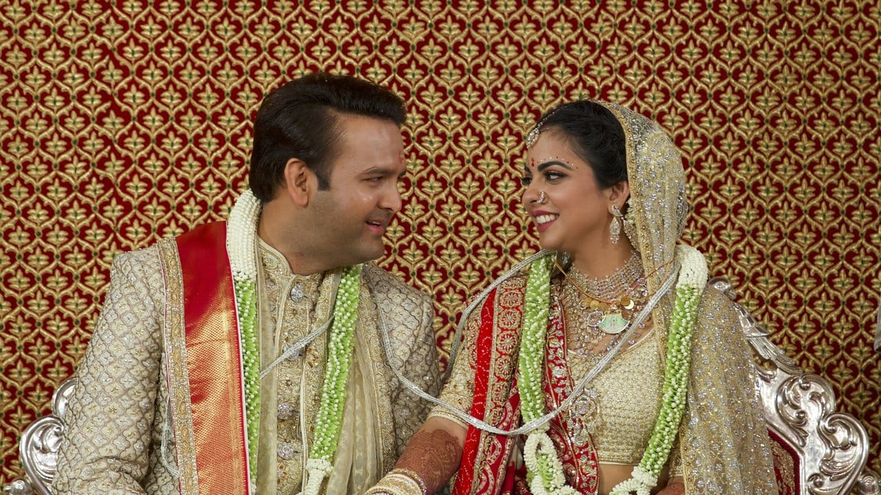Isha Ambani (r) und Anand Piramal bei ihrer Hochzeit.