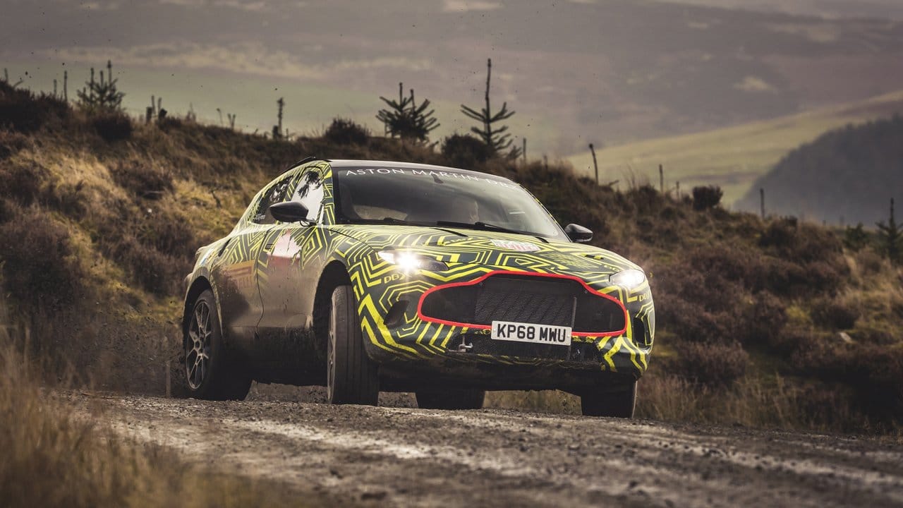 Jungfernfahrt im Gelände: Mit dem DBX bringt Aston Martin erstmals ein SUV.