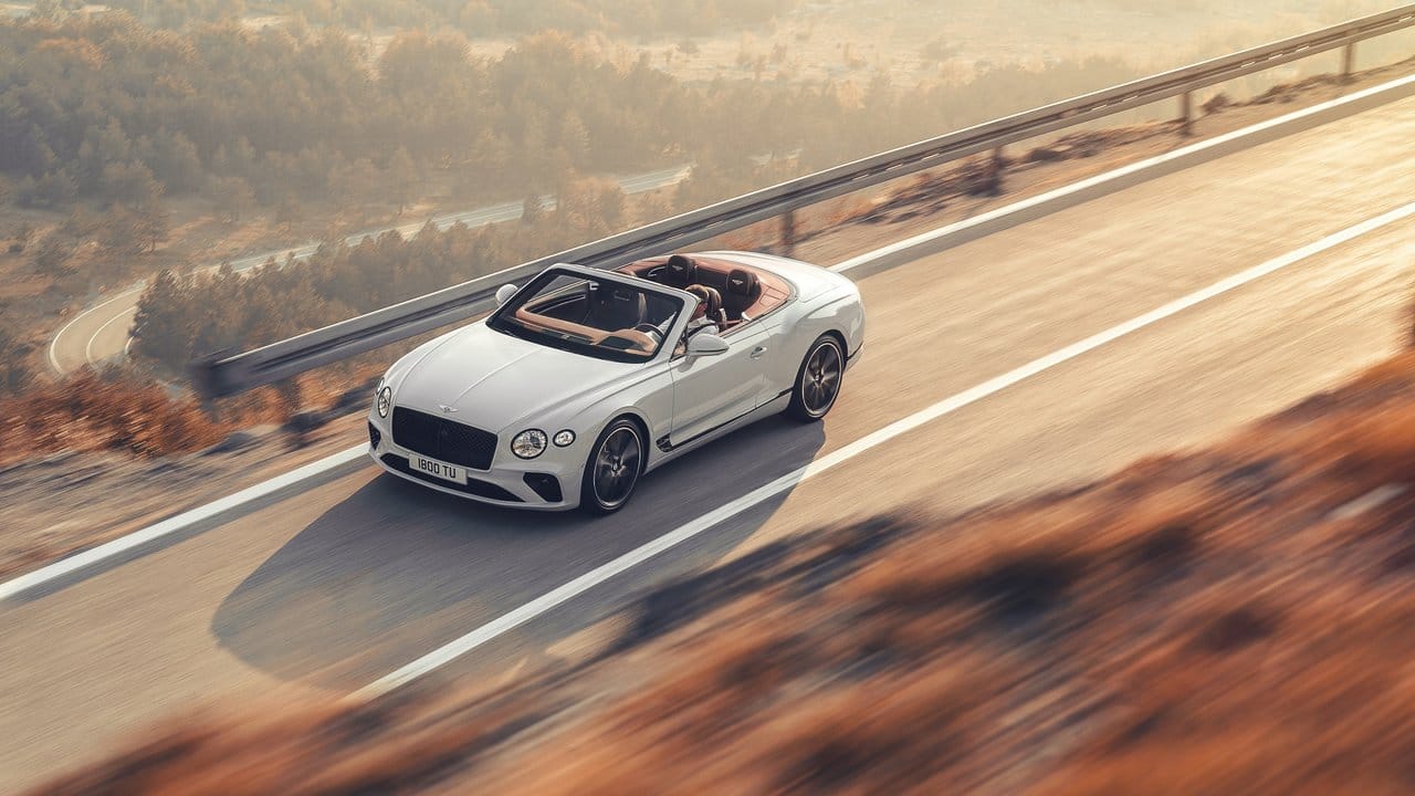 Solvente Kunden setzt Bentley an die frische Luft: Die Briten starten den Continental zum Sommer 2019 auch als Cabrio.