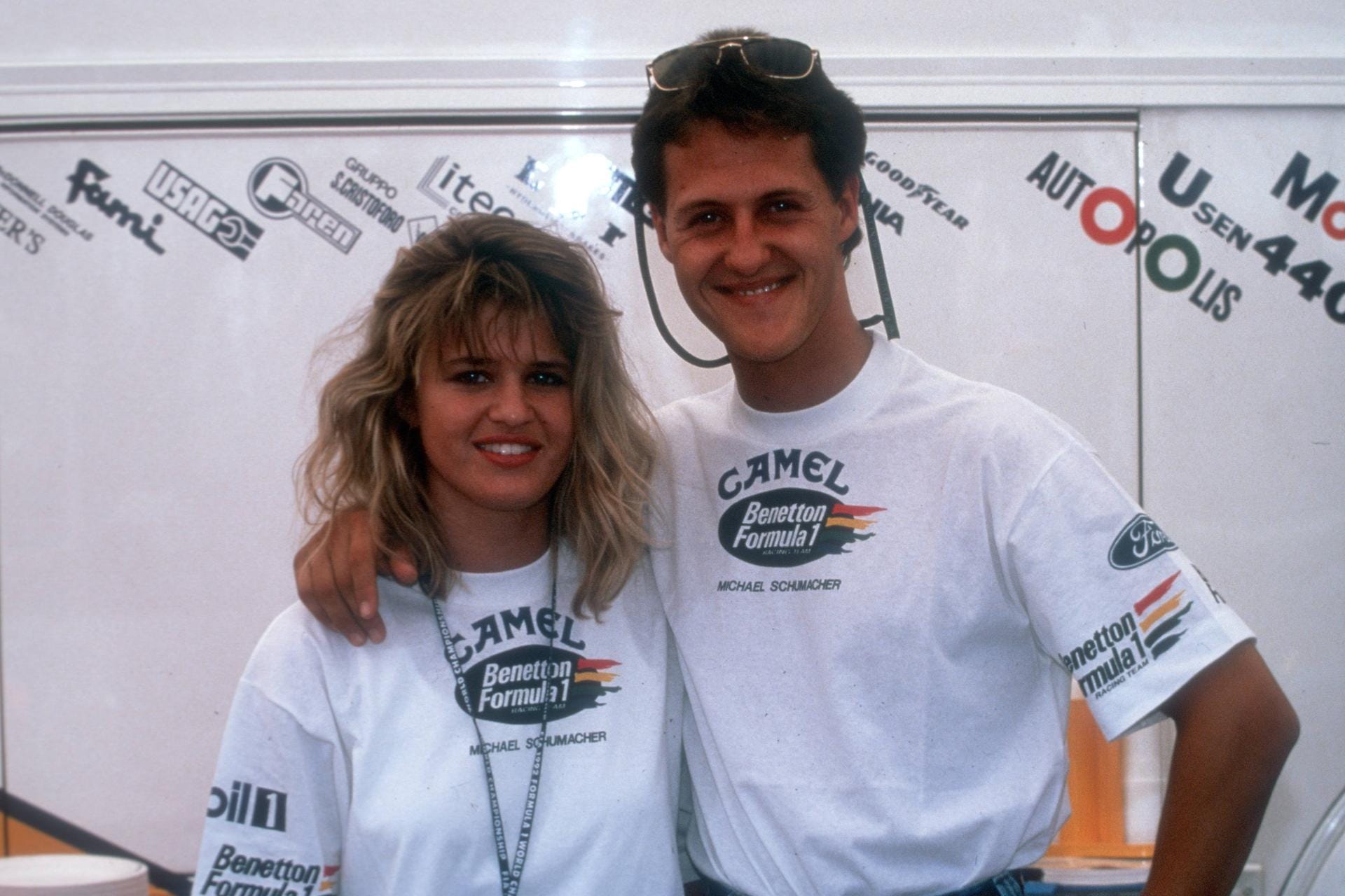 Junge Liebe: Michael Schumacher mit seiner damaligen Freundin Corinna Betsch, die später seiner Frau wurde.