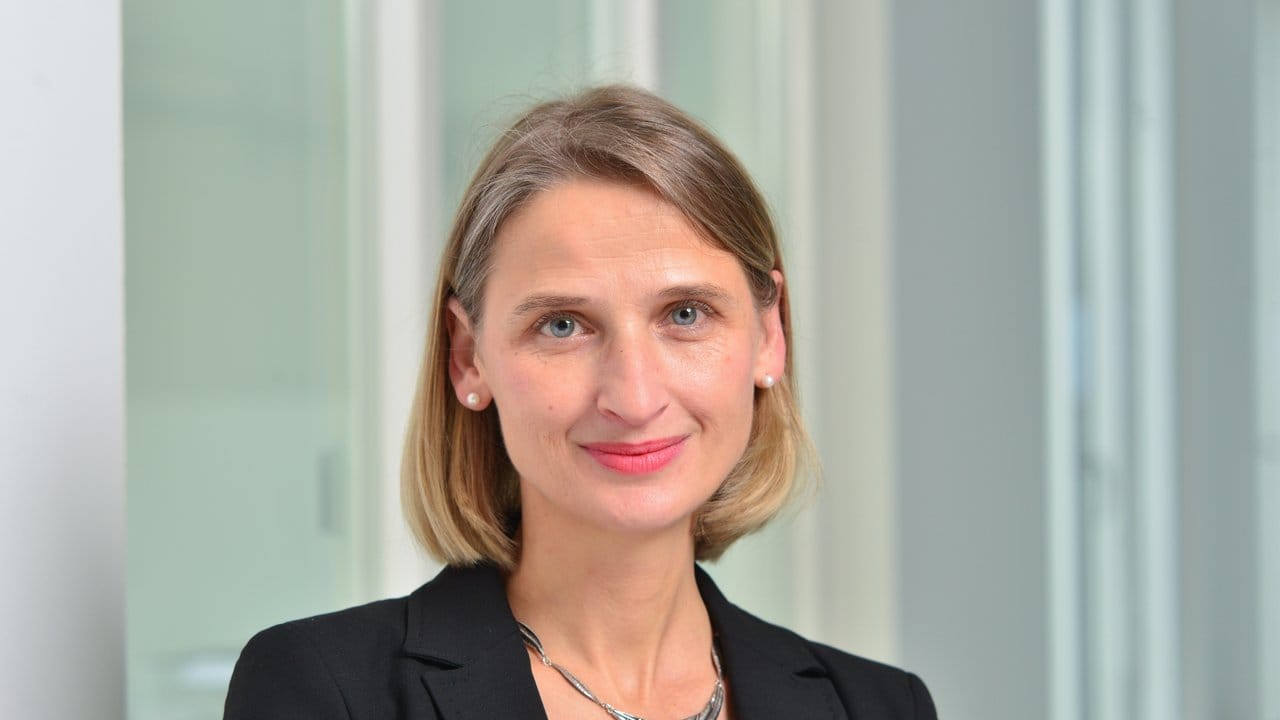 Britta Beate Schön ist Rechtsexpertin des Verbraucherportals Finanztip.