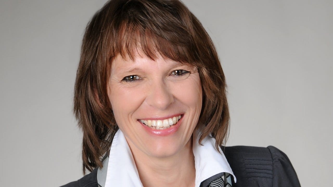 Doris Brenner ist Karriereberaterin, Trainerin und Coach in Rödermark (Hessen).