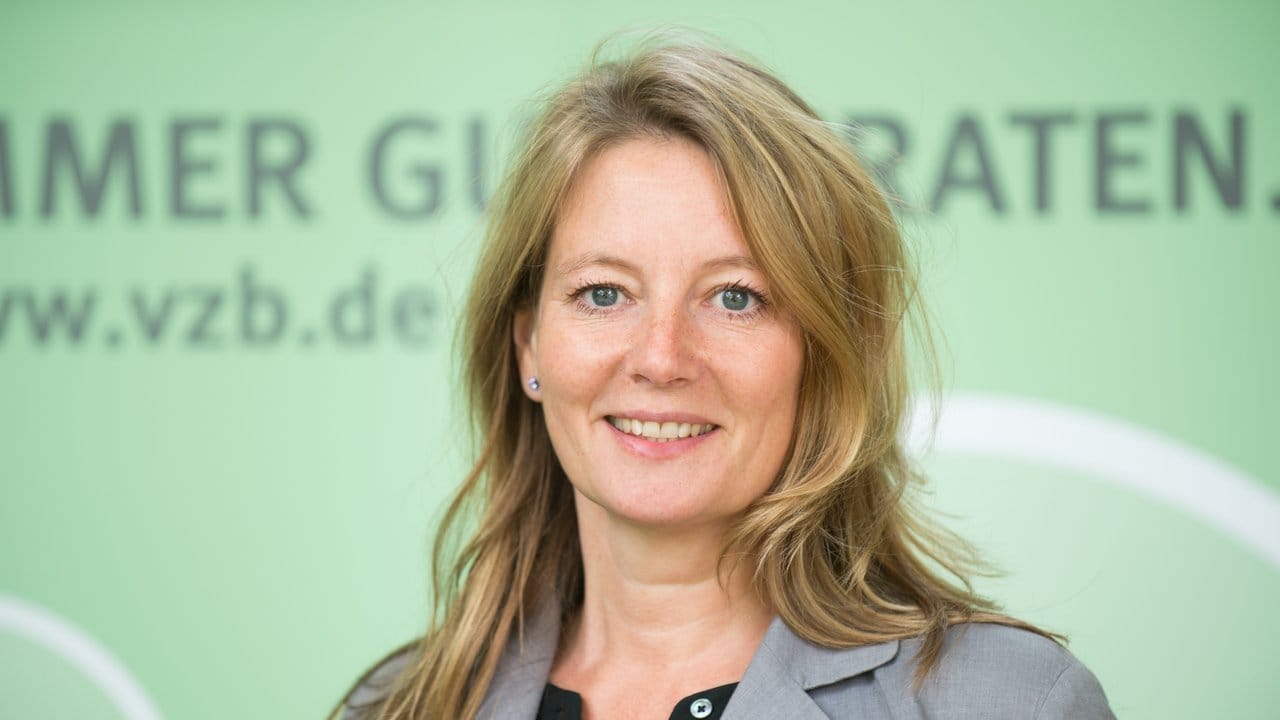 Kirsti Dautzenberg leitet das Marktwächter-Team Digitale Welt bei der Verbraucherzentrale Brandenburg.