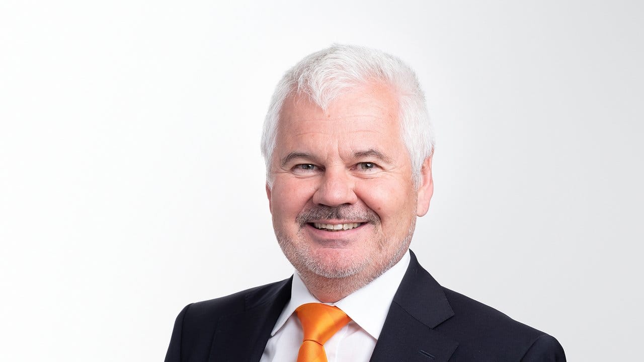 Werner Lutsch ist Geschäftsführer des Energieeffizienzverbands für Wärme, Kälte und KWK (AGFW) in Frankfurt.