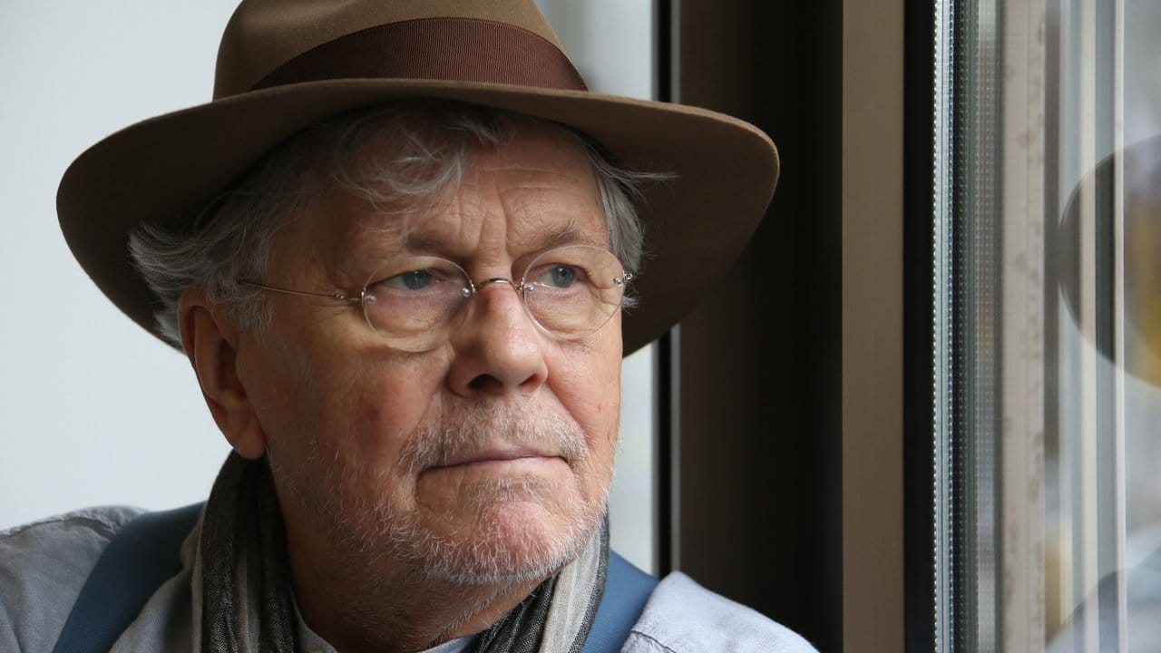 Thomas (Tommi) Piper war die Synchronstimme von "Alf". Thomas (Tommi) Piper war die Synchronstimme von "Alf".