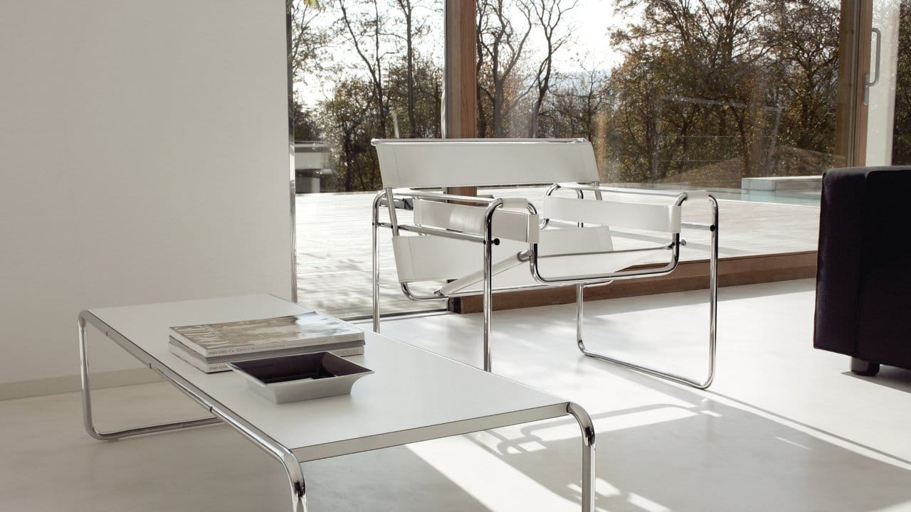 Für den Wassily Chair hat Designer Marcel Breuer als Inspiration die traditionelle Form eines gediegenen Clubsessels genommen und sie vereinfacht.