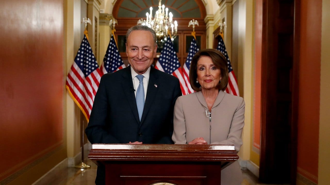 Nancy Pelosi, demokratische Vorsitzende des Repräsentantenhauses, und Chuck Schumer, Fraktionsführer der Demokraten im US-Senat.
