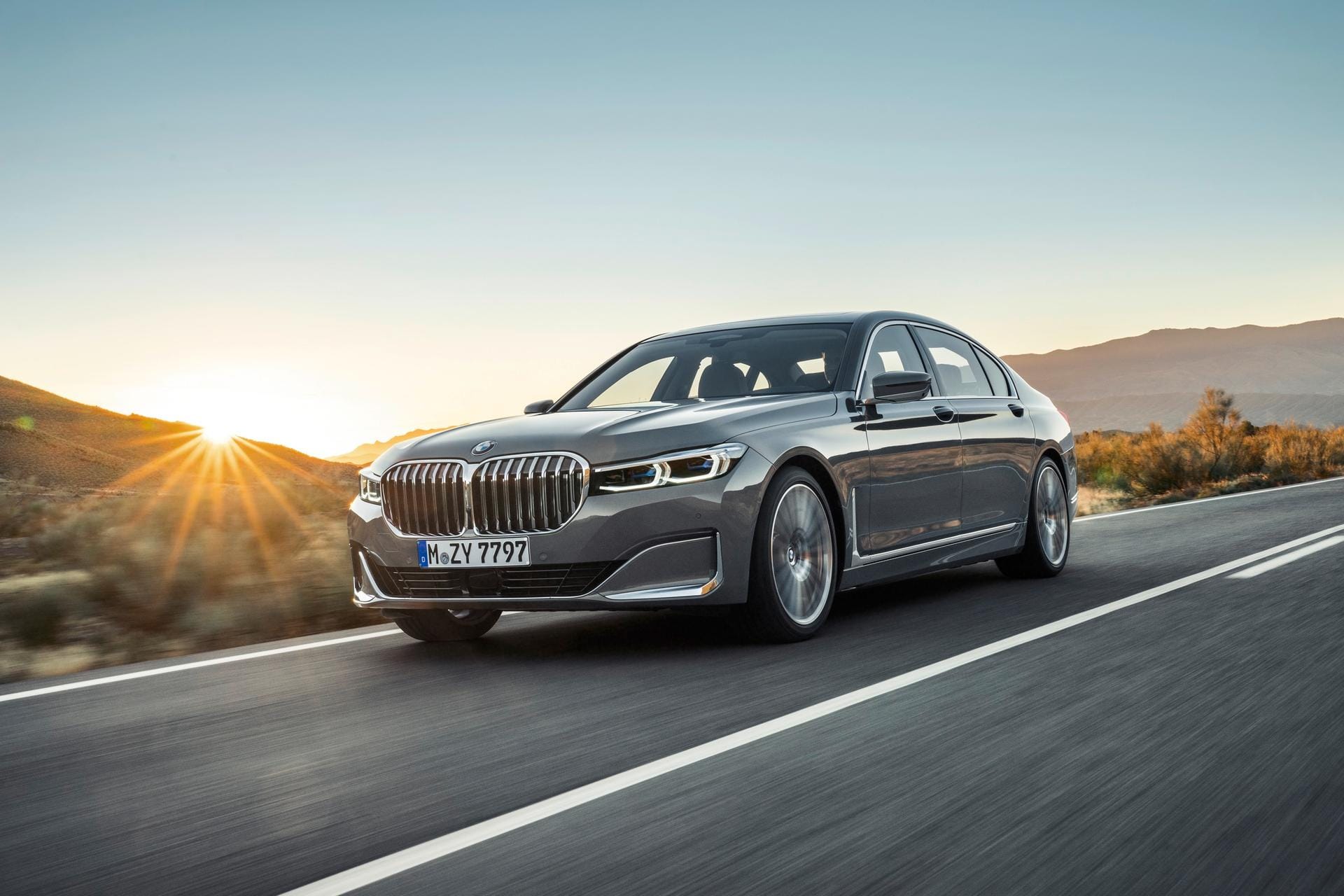 Kurz vor dem Marktstart: Im März bringt BMW den gelifteten 7er in den Handel.