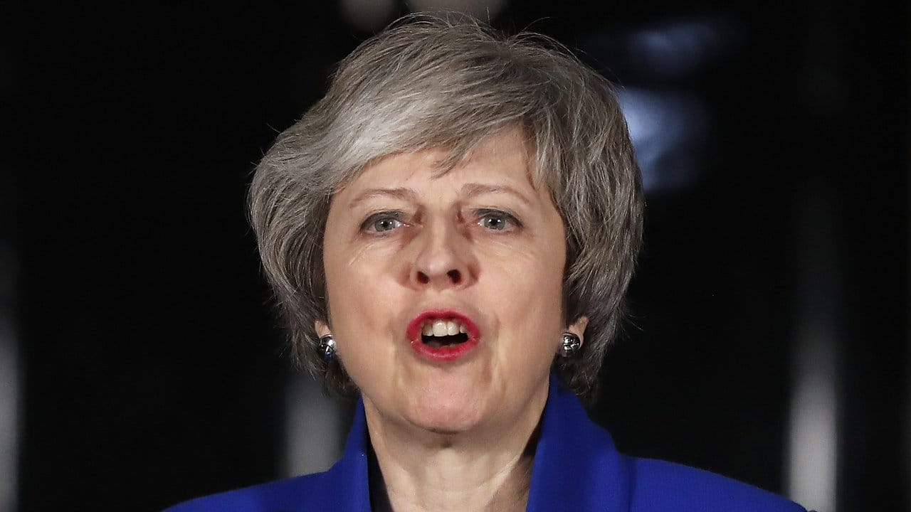 Die britische Premierministerin Theresa May hält es für ihre Pflicht, Großbritannien aus der EU zu führen.