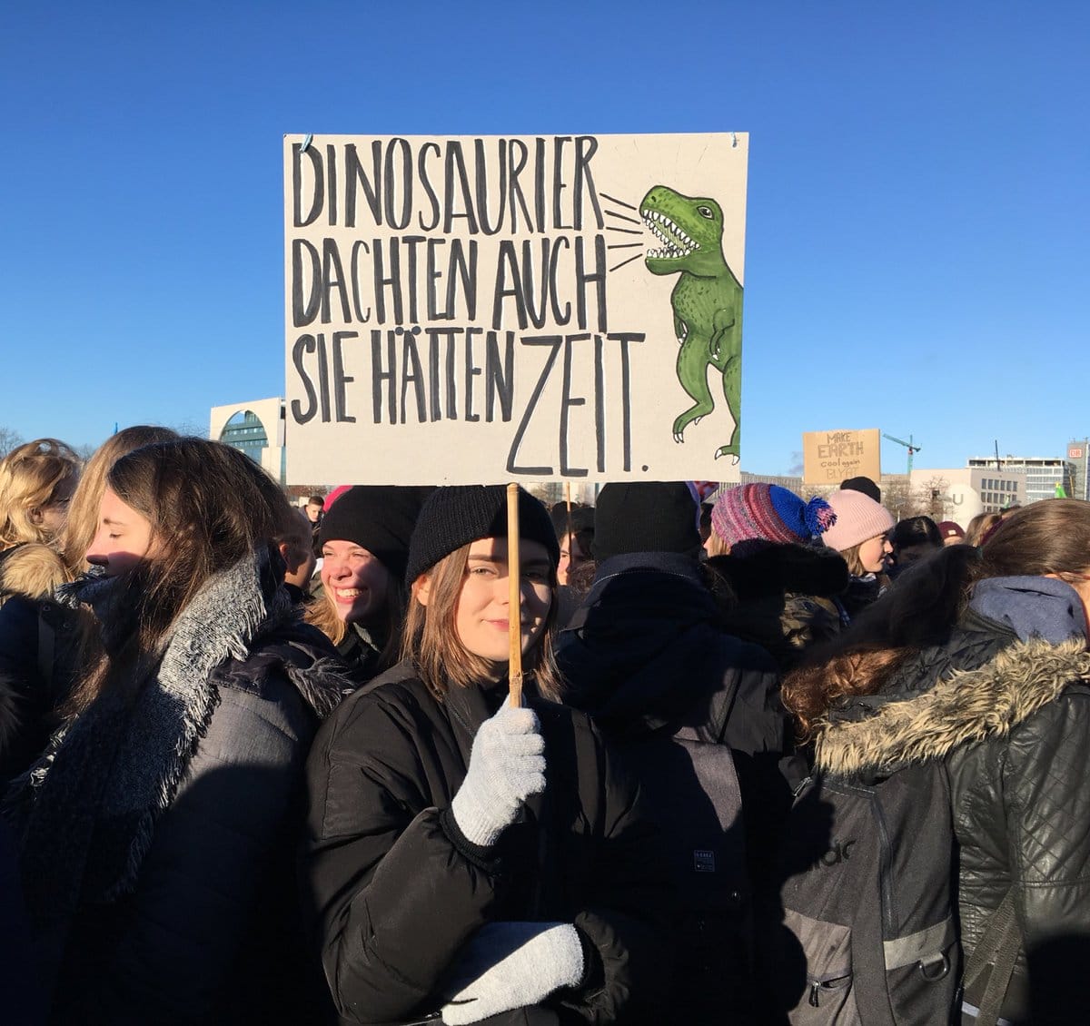 Den demonstrierenden jungen Leuten geht es um schnelles Handeln. Das Foto ist von der Kundgebung in Berlin.