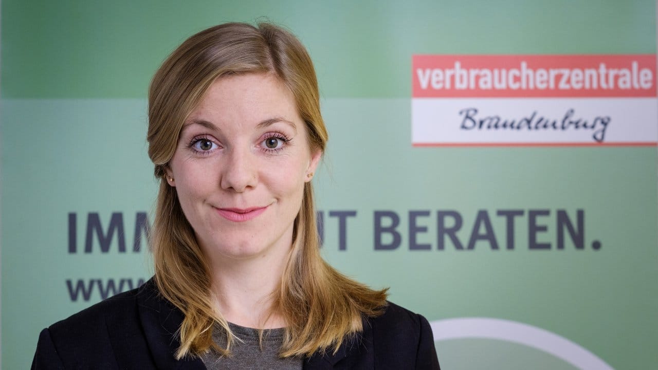 Michèle Scherer ist Referentin Digitale Welt bei der Verbraucherzentrale Brandenburg.