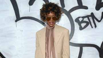 Ganz anderer Look: Bei Louis Vuitton zeigt Naomi Campbell eine andere Seite von sich.