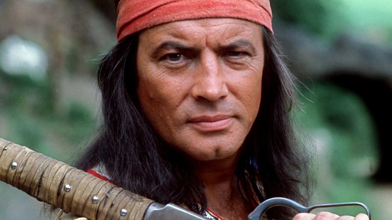 Pierre Brice in seiner Paraderolle als Winnetou. Pierre Brice in seiner Paraderolle als Winnetou.