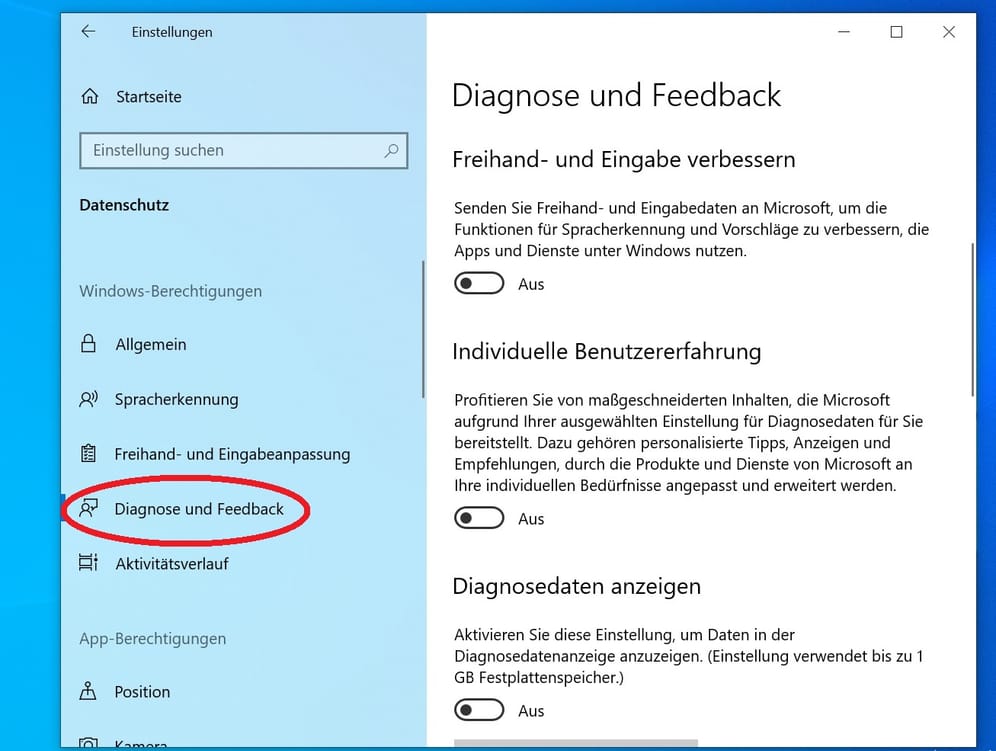 Im Menü "Diagnose und Feedback" wählen Sie die Einstellung "Einfach", beziehungsweise "Standard". Auch sollten Sie die Funktion "Freihand- und Eingabeerkennung verbessern" ausschalten, wenn der Rechner nicht per Sprache oder Stift gesteuert werden soll. Bei "Feedbackhäufigkeit" sollten Sie die Einstellung "Nie" wählen. So ruft Microsoft nicht automatisch und unbemerkt Nutzerdaten ab. Wer nicht auf mehreren Geräten mit Windows 10 arbeitet, kann unter "Aktivitätsverlauf" alle Funktionen deaktivieren.