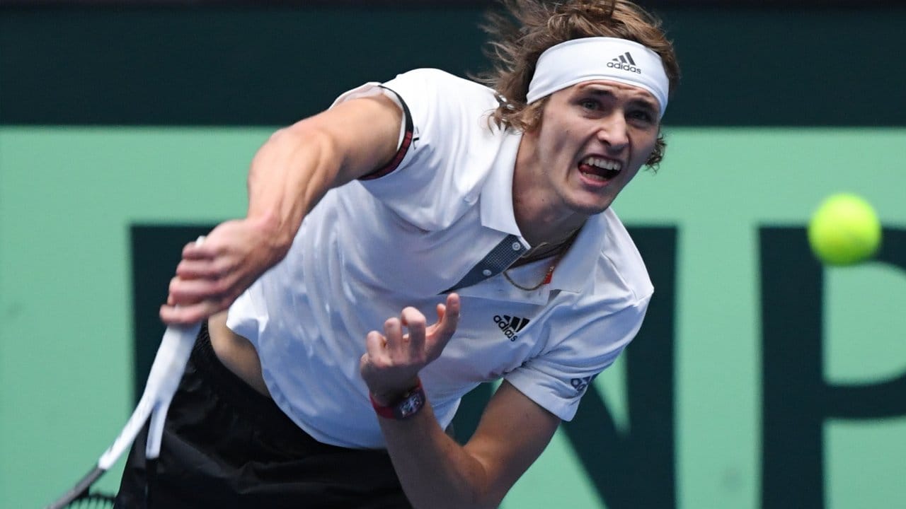 Alexander Zverev besiegte den Ungarn Peter Nagy klar in zwei Sätzen. Alexander Zverev besiegte den Ungarn Peter Nagy klar in zwei Sätzen.
