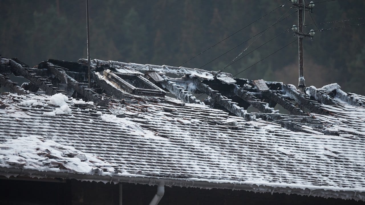 Beim einem Brand in Rheinland-Pfalz sind am Donnerstagabend fünf Personen ums Leben gekommen.