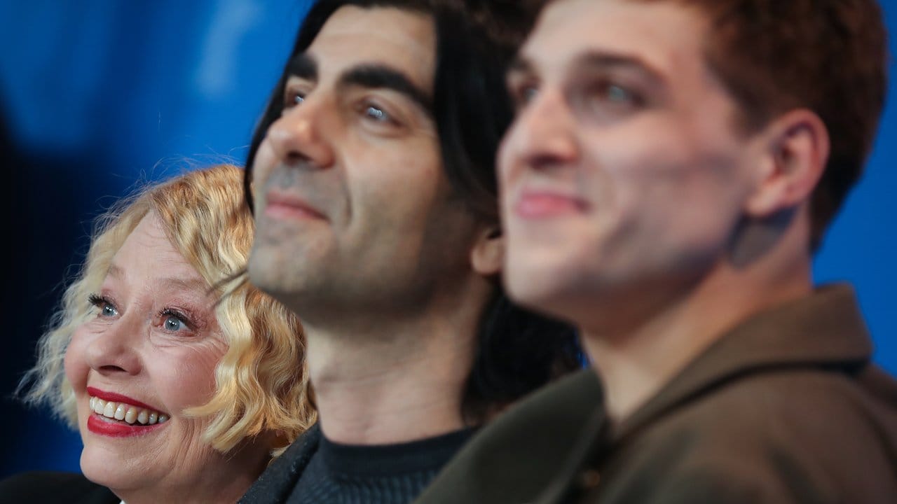 Der Regisseur und seine Schauspieler: Fatih Akin (M), Margarethe Tiesel und Jonas Dassler. Der Regisseur und seine Schauspieler: Fatih Akin (M), Margarethe Tiesel und Jonas Dassler.
