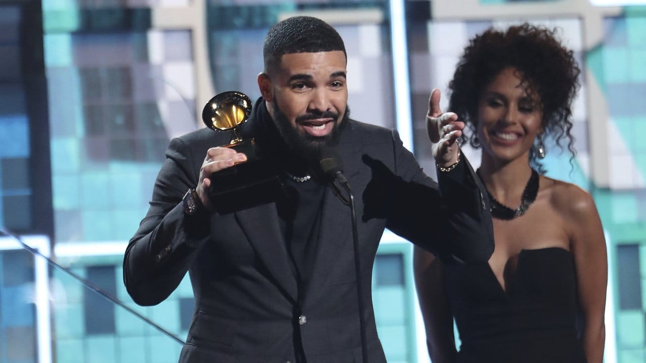 Drake gewinnt einen Grammy für den besten Rap-Song ("God's Plan").