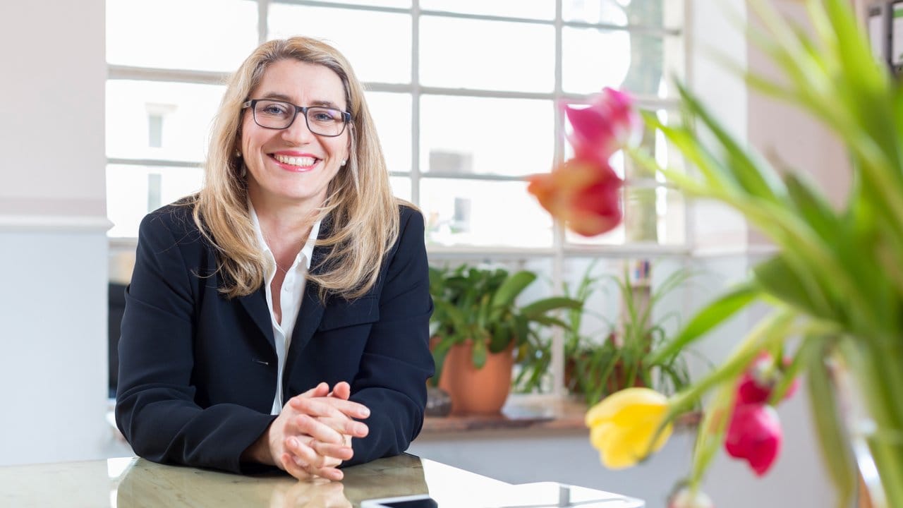 Katrin Voigtländer-Kirstädter ist Expertin beim Regionalbüro Ebersberg des Verbandes der Privaten Bauherren. Katrin Voigtländer-Kirstädter ist Expertin beim Regionalbüro Ebersberg des Verbandes der Privaten Bauherren.