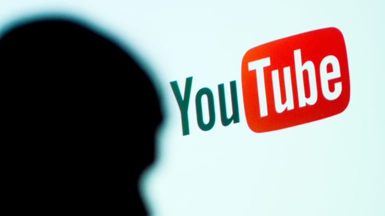 Neben der Einführung des Leistungsschutzrechts nimmt die Einigung in Artikel 13 auch Plattformen wie YouTube stärker in die Pflicht.