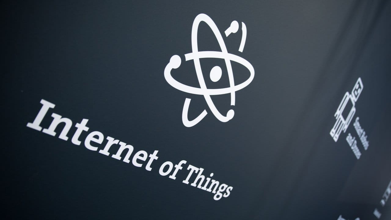 Alles ist miteinander vernetzt: Internet of Things (IoT) ist eine Prämisse fürs Smart Home. Alles ist miteinander vernetzt: Internet of Things (IoT) ist eine Prämisse fürs Smart Home.