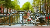 Amsterdam: Die Gästetaxe von sechs Prozent des Übernachtungspreises soll Touristenmassen fernhalten.