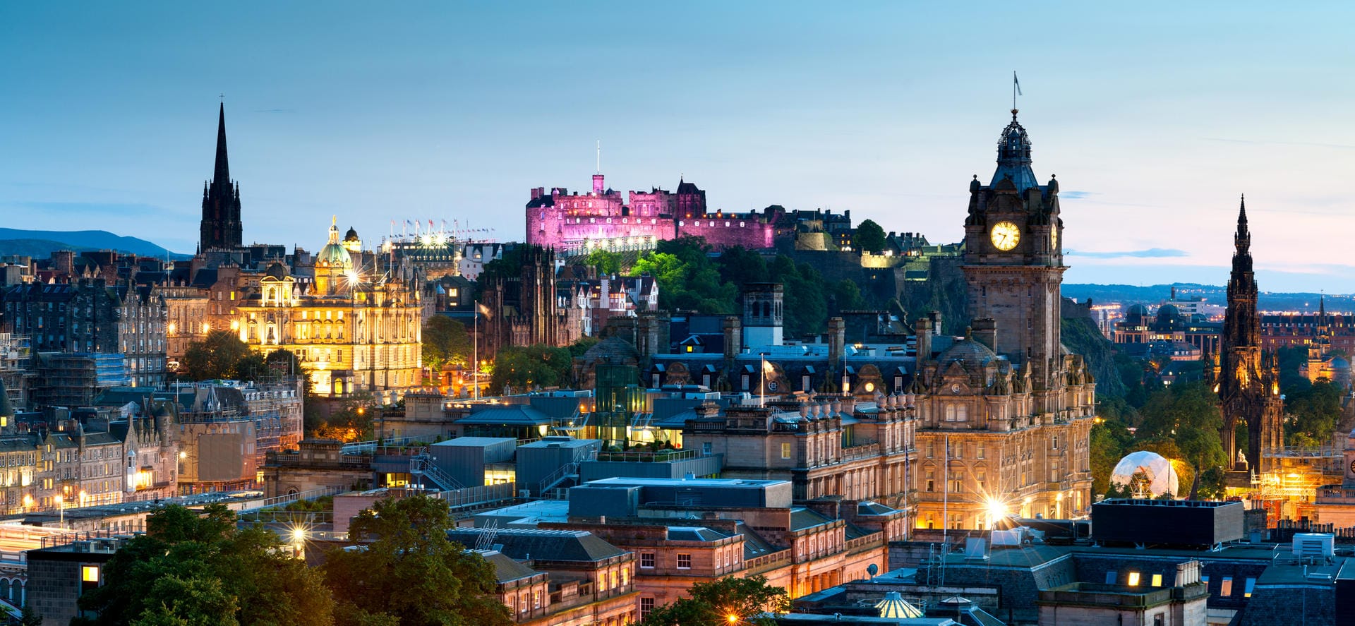 Edinburgh: Der Stadtrat der schottischen Hauptstadt hat eine Abgabe von zwei Pfund (circa 2,28 Euro) pro Nacht beschlossen.