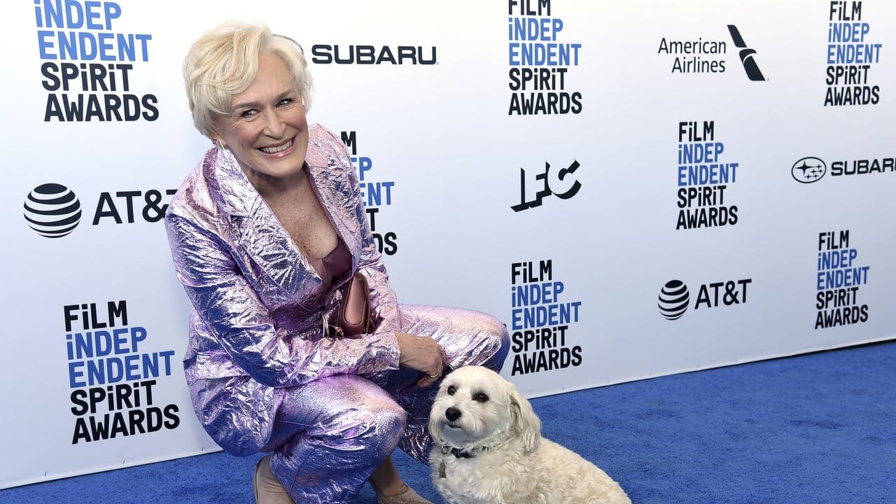 Glenn Close kam mit Hund zu den 34. Glenn Close kam mit Hund zu den 34.