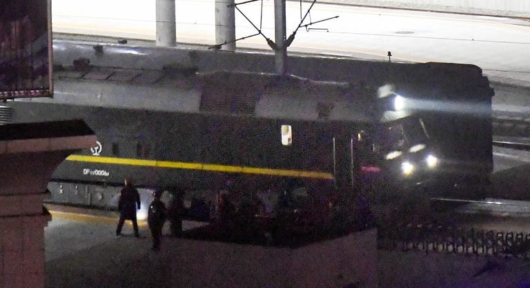 Das Bild soll Kims Zug am chinesisch-vietnamesischen Grenzbahnhof Dong Dang zeigen.
