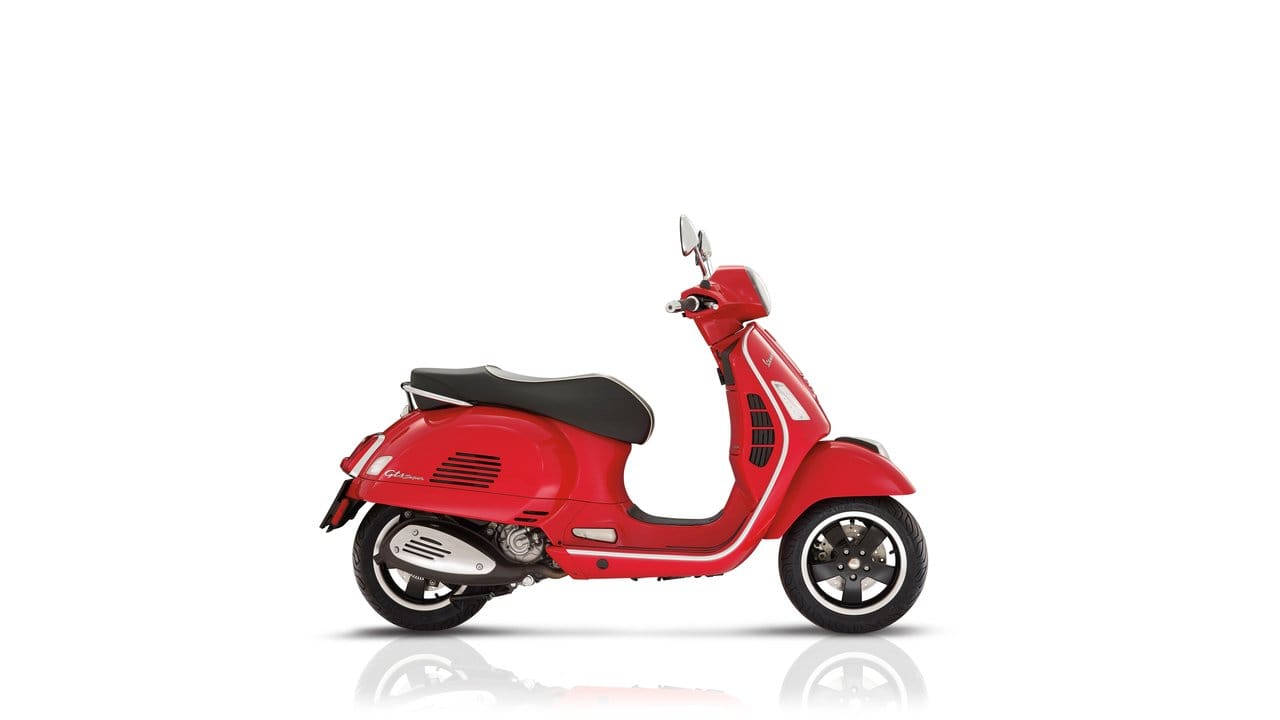 Vespa-Brummer: Die GTS 300 Super. Vespa-Brummer: Die GTS 300 Super.