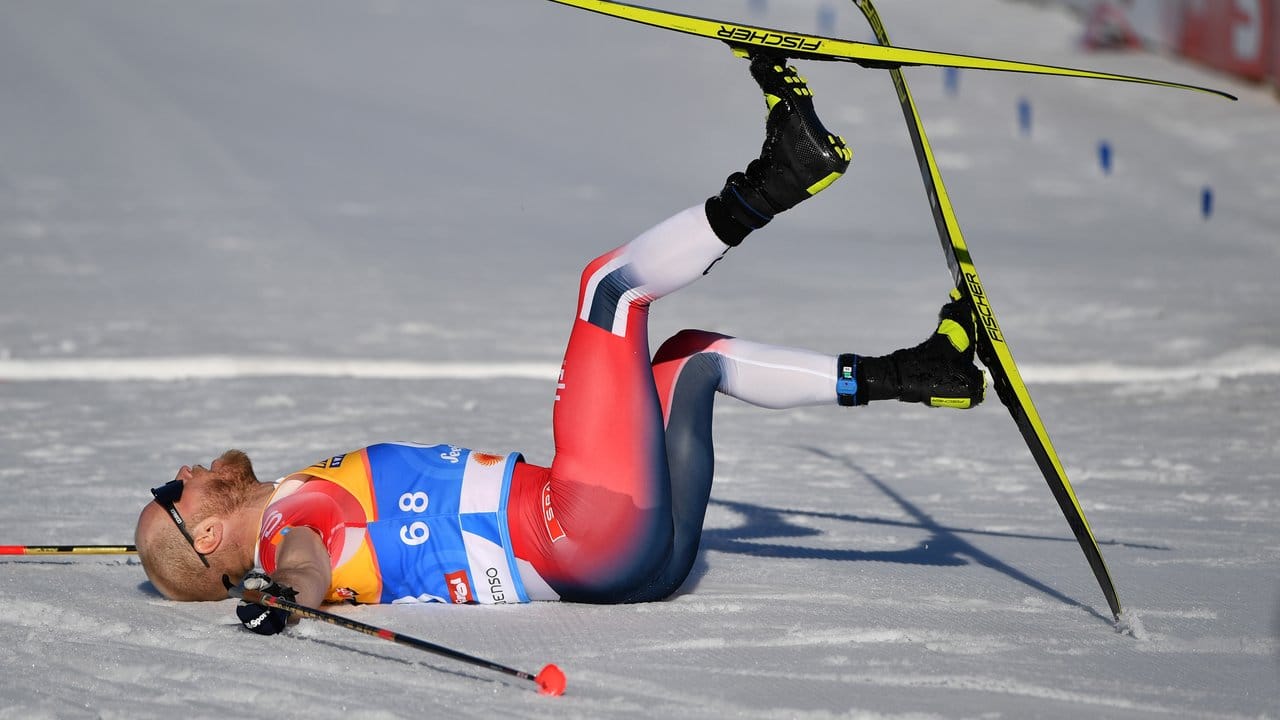 Der Norweger Martin Johnsrud Sundby gewann über 15 Kilometer die Goldmedaille.
